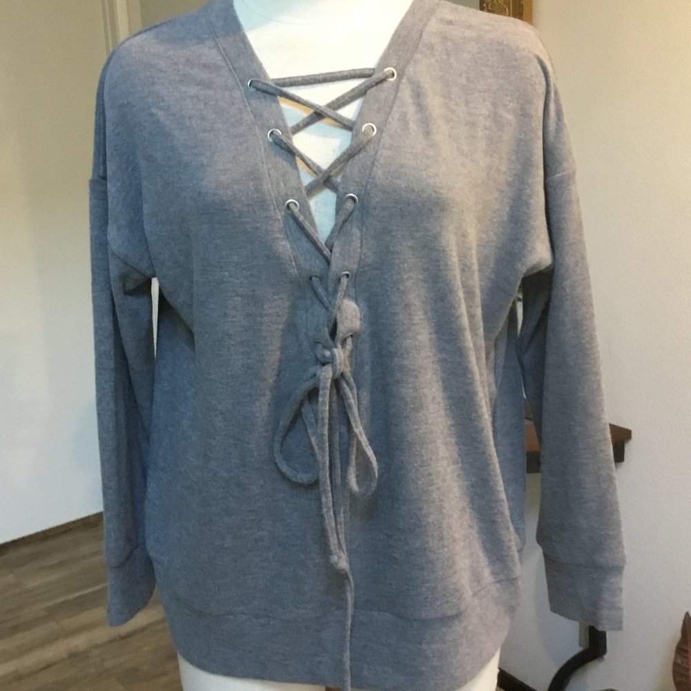 BB DAKOTA Casual Pullover Top Lace Up Long Sleeve Soft Oversize Grey  S